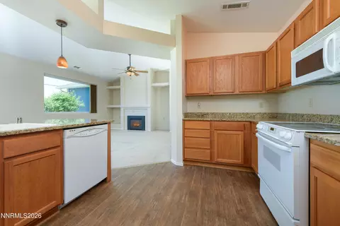 Kitchen - 1163 White Oak Loop, Minden, NV 89423 photo 3 of 3