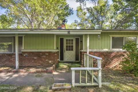 Exterior - 153 Wagon Cir, Reno, NV 89521 photo 2 of 17