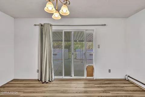 Dining - 153 Wagon Cir, Reno, NV 89521 photo 3 of 7