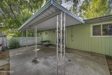 Exterior - 153 Wagon Cir, Reno, NV 89521 photo 5 of 17