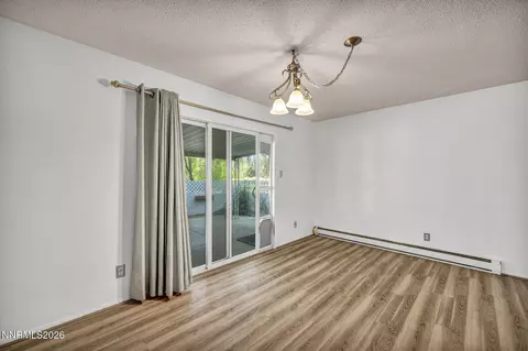 Dining - 153 Wagon Cir, Reno, NV 89521 photo 4 of 7