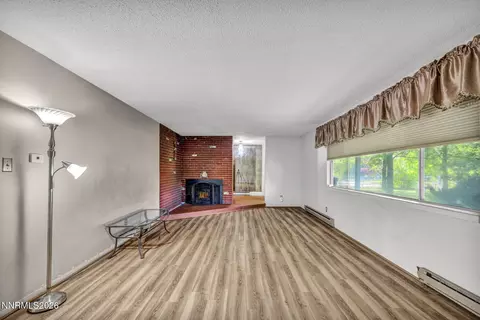 Living - 153 Wagon Cir, Reno, NV 89521 photo 5 of 7
