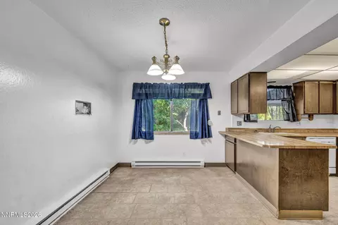 Dining - 153 Wagon Cir, Reno, NV 89521 photo 6 of 7