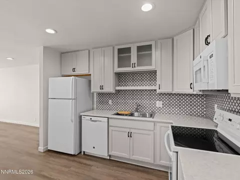 Kitchen - 1220 Wright St, Reno, NV 89509 photo 4 of 5
