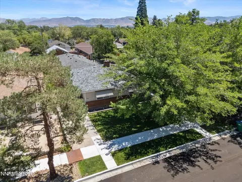 View/Area - 1220 Wright St, Reno, NV 89509 photo 1 of 9