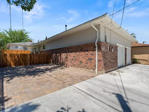 Exterior - 1220 Wright St, Reno, NV 89509 photo 9 of 12