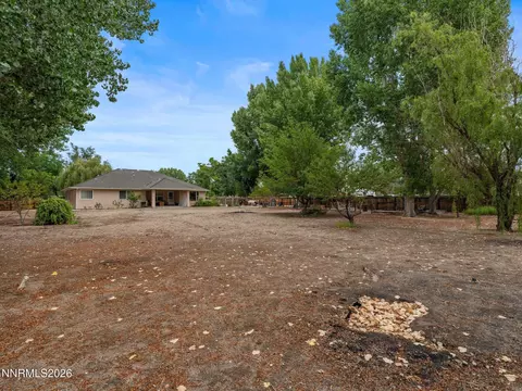 Exterior - 3115 Casey Rd, Fallon, NV 89406 photo 9 of 12