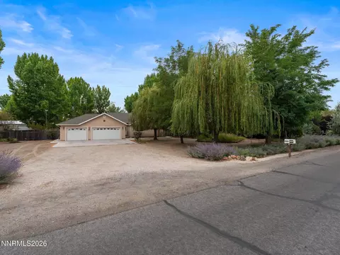 Exterior - 3115 Casey Rd, Fallon, NV 89406 photo 2 of 12
