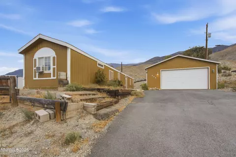 302 W Cottonwood Dr, Walker Lake, NV 89415
