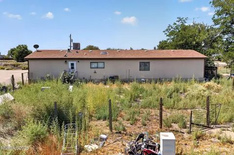 Exterior - 1201 Gummow Dr, Fallon, NV 89406 photo 2 of 2