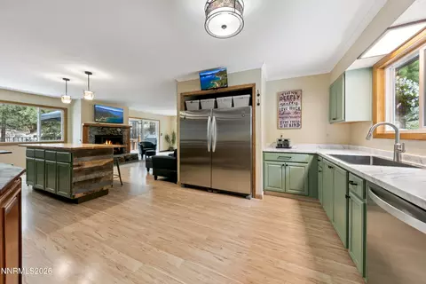 Kitchen - 210 Beverly Rd, Stateline, NV 89449 photo 3 of 4