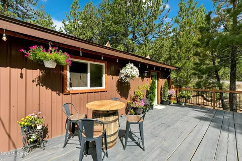 Exterior - 210 Beverly Rd, Stateline, NV 89449 photo 9 of 10