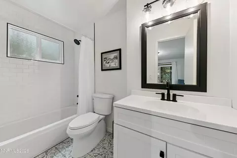 Bath - 210 Beverly Rd, Stateline, NV 89449 photo 2 of 4