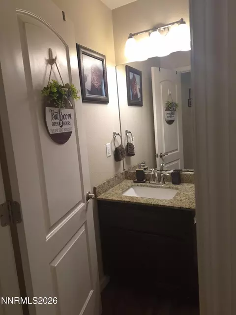 Bath - 1247 Deerfield Dr, Fallon, NV 89406 photo 2 of 7