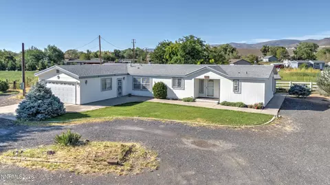 1185 Snowflower Rd, Fernley, NV 89408