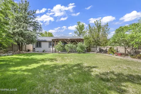 330 Sparrow Hawk Dr, Spanish Springs, NV 89436