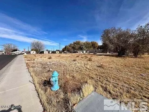 321 Silver Spur Dr, Fallon, NV 89406 photo 5