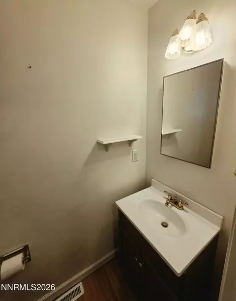Bath - 761 W A St, Fallon, NV 89406 photo 1 of 3