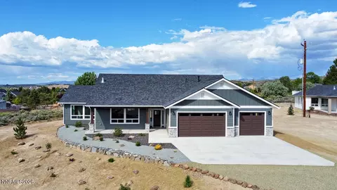 1836 Helman Dr, Gardnerville, NV 89410