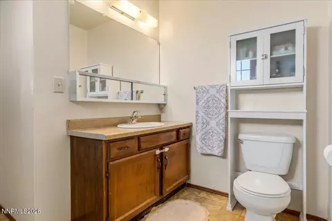 Bath - 6975 Cox Rd, Fallon, NV 89406 photo 3 of 3
