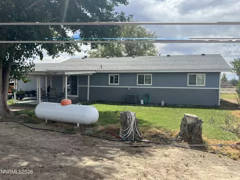 Exterior - 6975 Cox Rd, Fallon, NV 89406 photo 2 of 9