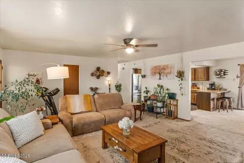 Living - 6975 Cox Rd, Fallon, NV 89406 photo 5 of 5