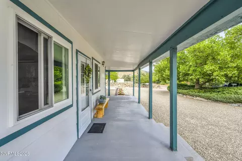 Exterior - 193 Mule Deer Rd, Coleville, CA 96107 photo 8 of 30