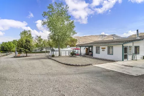 Exterior - 193 Mule Deer Rd, Coleville, CA 96107 photo 22 of 30