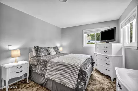 Bedroom - 193 Mule Deer Rd, Coleville, CA 96107 photo 5 of 10