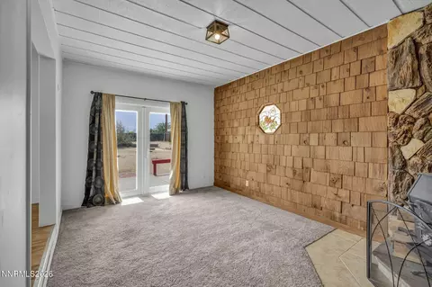 Living - 2891 Rice Rd, Fallon, NV 89406 photo 4 of 5