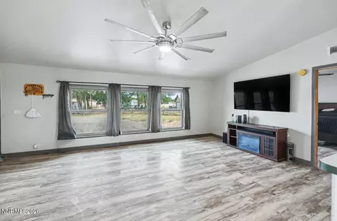 Living - 3330 Della Cir, Fallon, NV 89406 photo 1 of 1