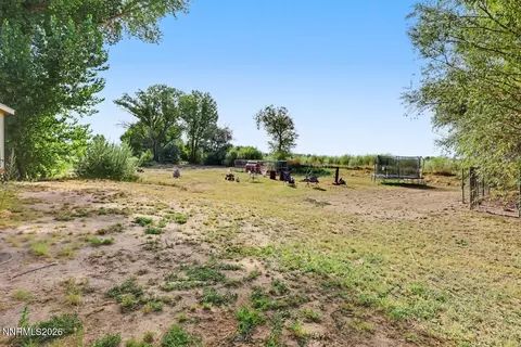 Exterior - 3330 Della Cir, Fallon, NV 89406 photo 5 of 5