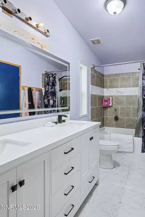 Bath - 3330 Della Cir, Fallon, NV 89406 photo 3 of 3