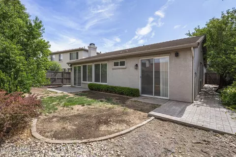 Exterior - 401 Alysheba Ct, Reno, NV 89521 photo 3 of 5