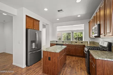 Kitchen - 401 Alysheba Ct, Reno, NV 89521 photo 2 of 5