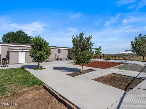 Exterior - 4320 Margoree Ln, Fallon, NV 89406 photo 6 of 10
