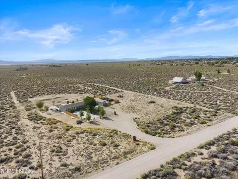 View/Area - 4320 Margoree Ln, Fallon, NV 89406 photo 2 of 20