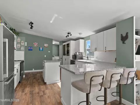 Kitchen - 4320 Margoree Ln, Fallon, NV 89406 photo 2 of 6
