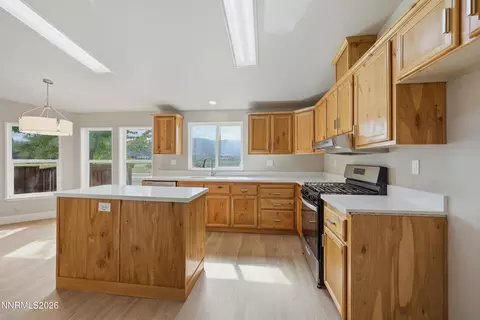 Kitchen - 2 Bryan Cir, Carson City, NV 89706 photo 4 of 5