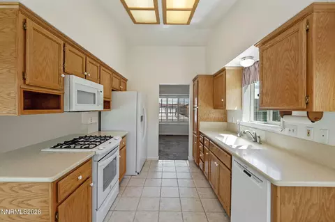 Kitchen - 865 Longleaf Pl, Minden, NV 89423 photo 1 of 1