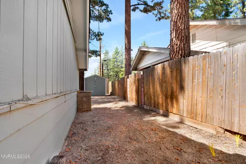 Exterior - 170 Pine Ridge Dr, Stateline, NV 89449 photo 7 of 11