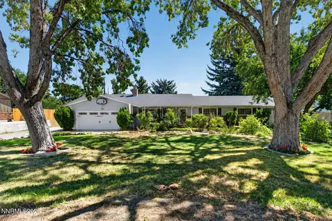 11075 Orchard Hill Dr, Reno, NV 89511