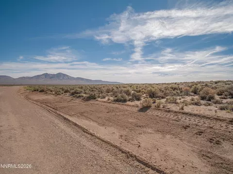 81 Desert View Dr, Smith Valley, NV 89430 photo 3