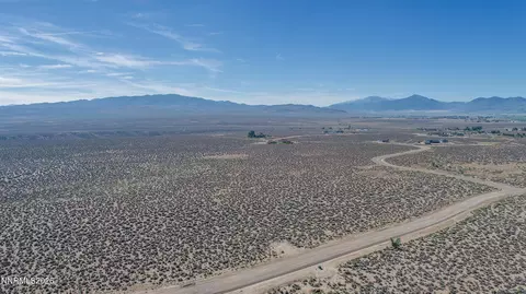 81 Desert View Dr, Smith Valley, NV 89430 photo 5