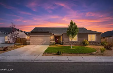 572 Pine Creek Cir, Dayton, NV 89403