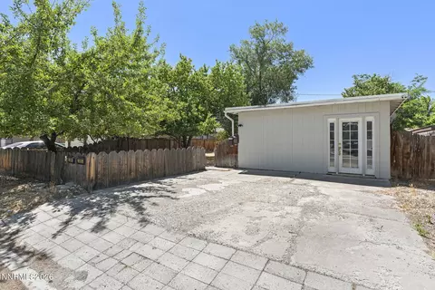 305 Burton St, Carson City, NV 89706