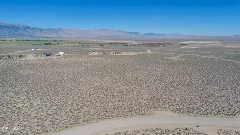 211 W Sierra View Dr, Smith Valley, NV 89430