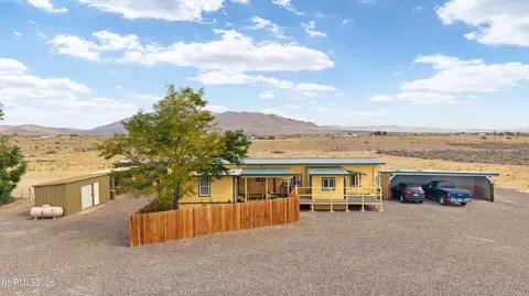 4555 Paradise Ranchos Dr, Winnemucca, NV 89445
