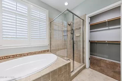 Bath - 14080 Tagor Rd, Reno, NV 89521 photo 3 of 8