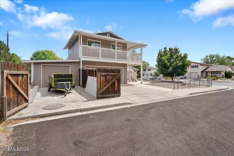 Exterior - 7190 Bluestone Dr, Reno, NV 89511 photo 9 of 10